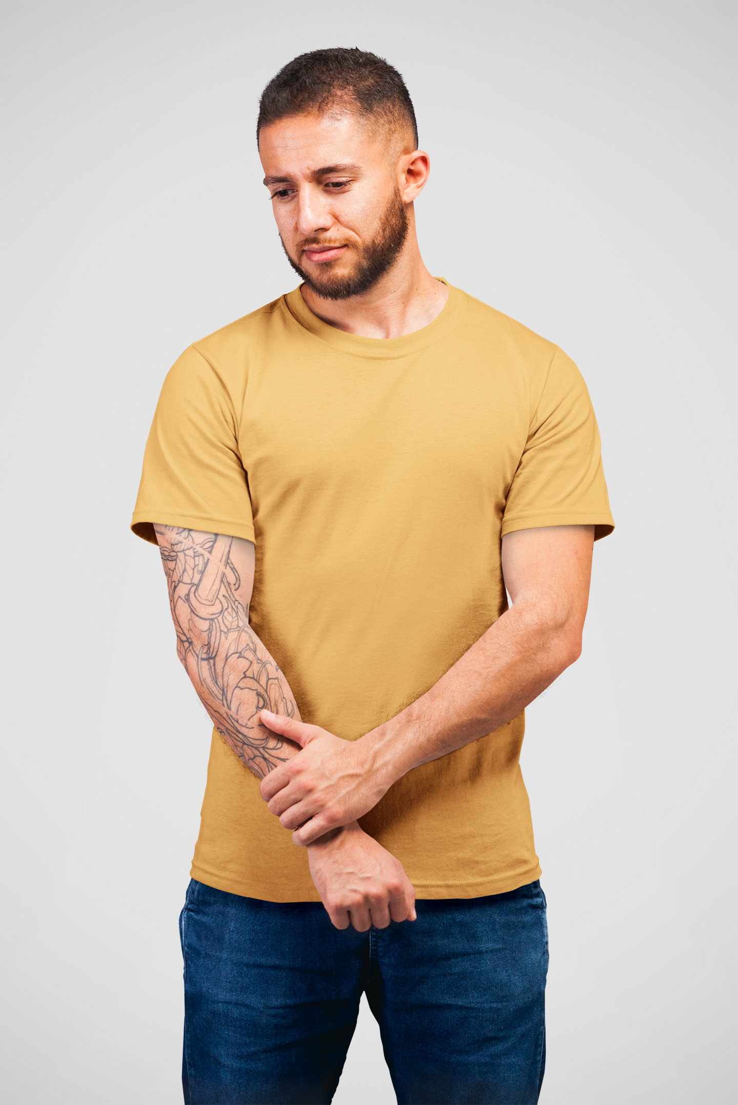 Men's yellow T-shirt