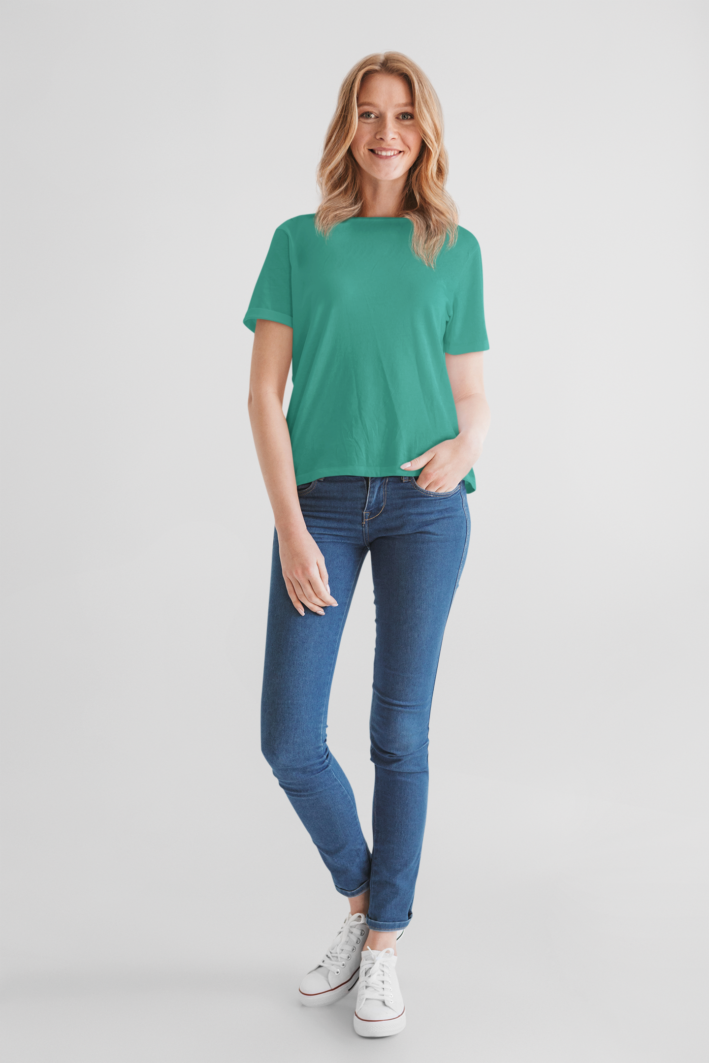 Women's Saga green T-shirt